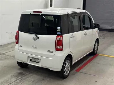 DAIHATSU TANTO EXE