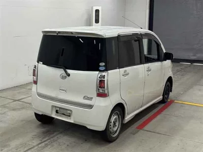DAIHATSU TANTO EXE