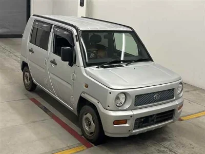 DAIHATSU NAKED