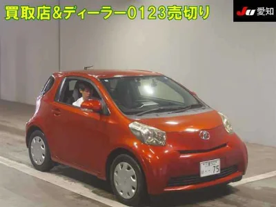 TOYOTA IQ