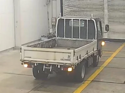 MITSUBISHI CANTER