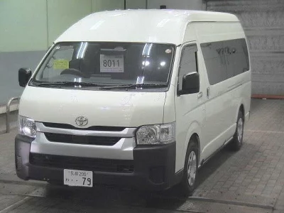 TOYOTA HIACE