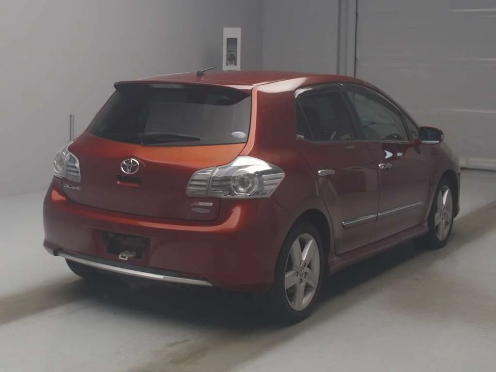 Toyota Blade  с аукциона в Японии
