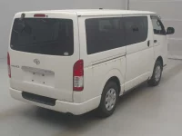 Цена авто Toyota RegiusAce с аукционов Японии, номер кузова KDH206V, пробег 409 000, оценка 4