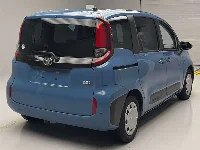 Цена авто Toyota Sienta с аукционов Японии, номер кузова MXPL10G, пробег 61 000, оценка 2