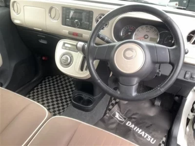 DAIHATSU MIRA COCOA