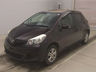TOYOTA VITZ