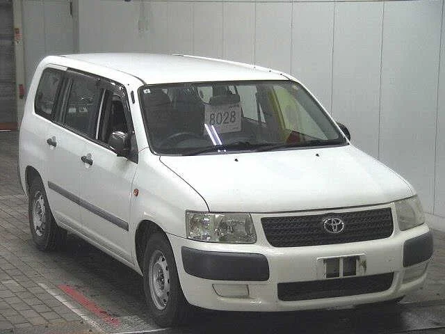 Toyota Succeed 2003