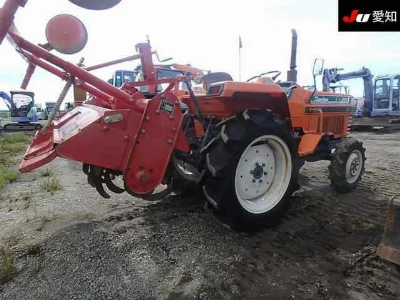 KUBOTA KUBOTA