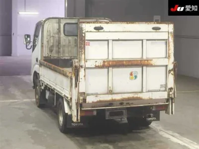 TOYOTA DYNA