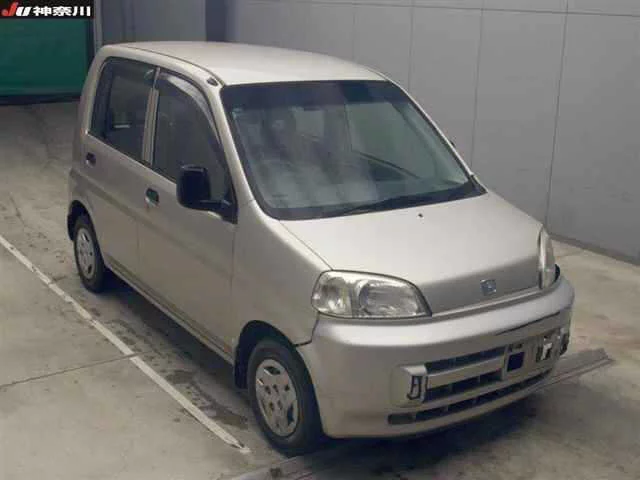 Honda Life 2000