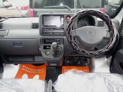 DAIHATSU HIJET VAN