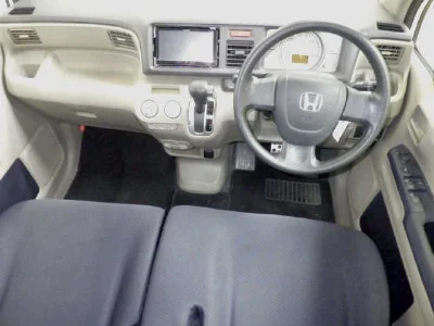 HONDA LIFE