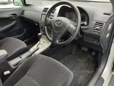 TOYOTA COROLLA FIELDER