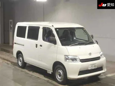 TOYOTA TOWN ACE VAN