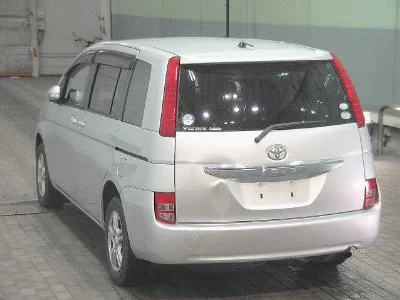 TOYOTA ISIS