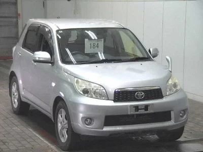 TOYOTA RUSH