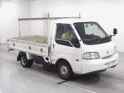 NISSAN VANETTE TRUCK