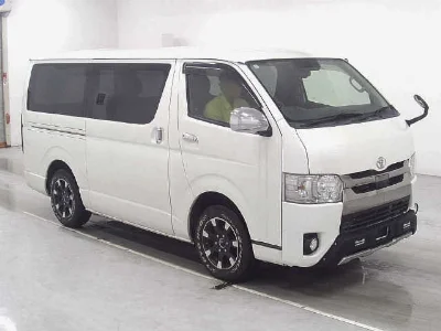 TOYOTA REGIUS VAN