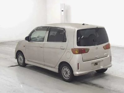 DAIHATSU MAX