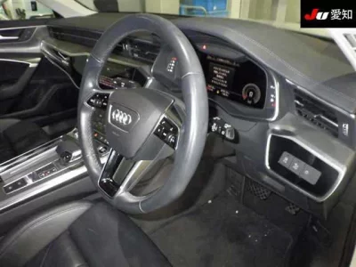 AUDI A6 AVANTE