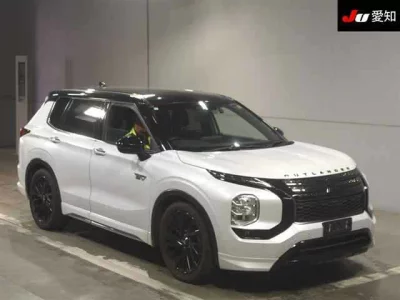 MITSUBISHI OUTLANDER PHEV