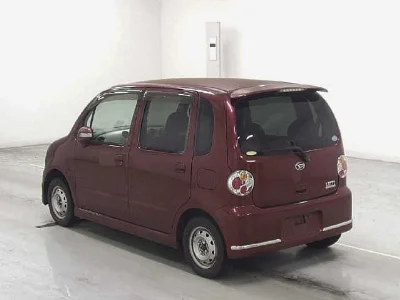 DAIHATSU MOVE LATTE