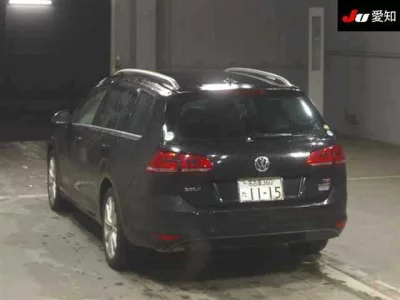 VOLKSWAGEN GOLF VARIANT