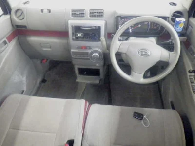 DAIHATSU MOVE CONTE