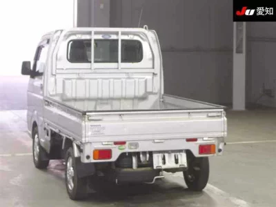 NISSAN CLIPPER TRUCK