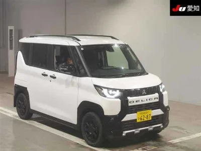 MITSUBISHI DELICA MINI
