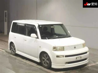 TOYOTA BB