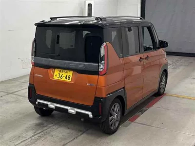 MITSUBISHI DELICA MINI
