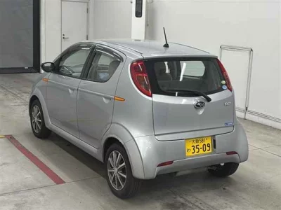 SUBARU R2