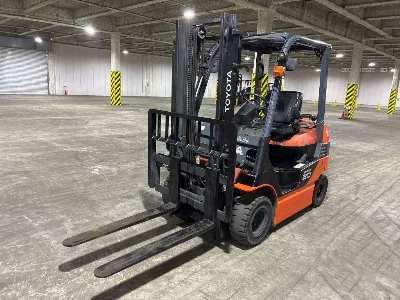 TOYOTA  FORKLIFT 