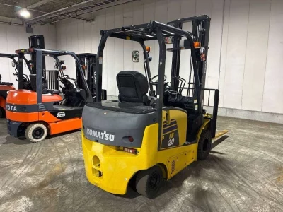 KOMATSU FORKLIFT