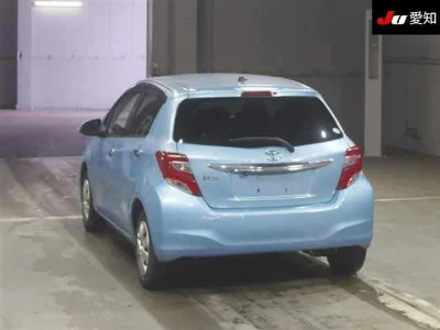TOYOTA VITZ