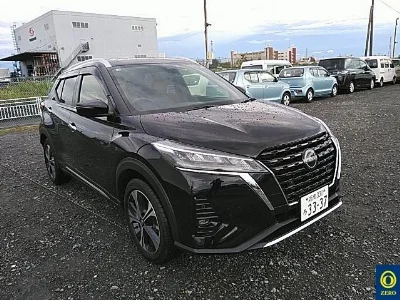 NISSAN KICKS
