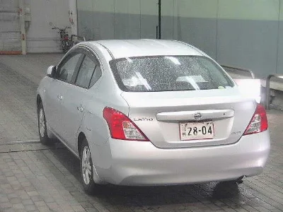 NISSAN TIIDA LATIO