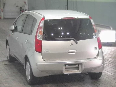 MITSUBISHI COLT