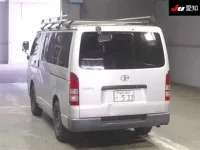 Цена авто Toyota HiAce Van с аукционов Японии, номер кузова KDH205V, пробег 253 000, оценка 4