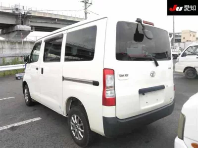 TOYOTA TOWN ACE VAN