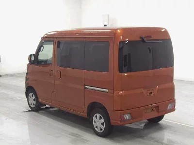 TOYOTA PIXIS VAN
