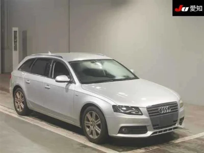 AUDI A4 AVANTE