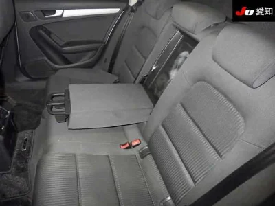 AUDI A4 AVANTE