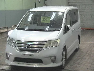 NISSAN SERENA