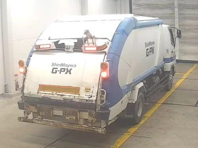 MITSUBISHI FUSO FIGHTER