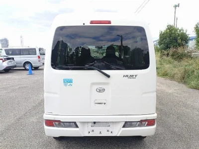 DAIHATSU HIJET VAN