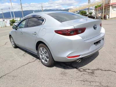 MAZDA MAZDA3