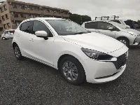 Цена авто Mazda Mazda2 с аукционов Японии, номер кузова DJLFS, пробег 33 000, оценка 